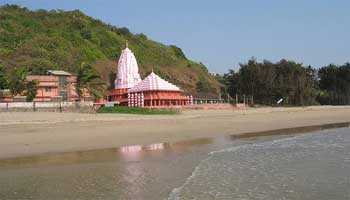 Ganpatipule Beach, sandy beach at ganpatipule, Maharashtra Ganpatipule Beach, Tour to Ganpatipule Beach, gorjious beach at ganpatipule, Ganpatipule Beaches Tour Maharashtra, ganpatipule sunny beach, Maharashtra Ganpatipule Beaches Tour