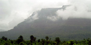 Malshej Ghat hillstation, Travel Destination Malshej Ghat hillstation, Tour Destination Malshej Ghat, classic view of Malshej Ghat, Malshej Ghat Travel, Malshej Ghat, Resort at Malshej Ghat, Hotel in Malshej Ghat, Hotels, Resorts, near Pune, Mumbai